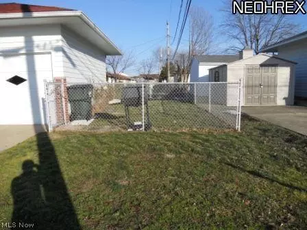30836 Harrison Rd, Wickliffe, OH 44092 photo 4