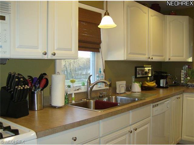 5825 Poland Struthers Rd, Youngstown, OH 44514 photo 2