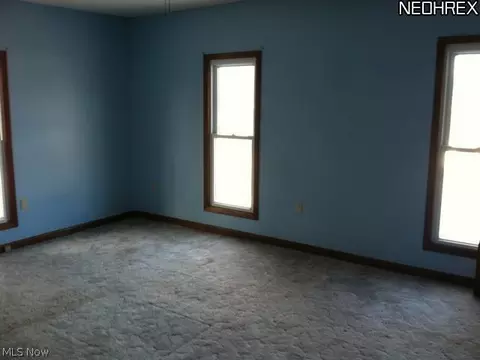 1124 E 17th St, Ashtabula, OH 44004 photo 12