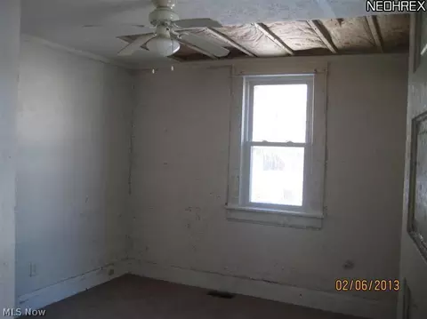 785 Work Dr, Akron, OH 44320 photo 3