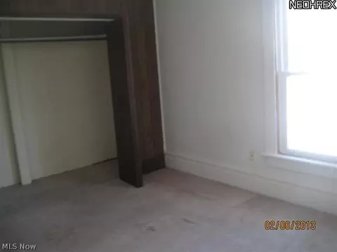 785 Work Dr, Akron, OH 44320 photo 9