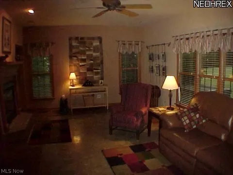 3132 Berwin Dr, Stow, OH 44224 photo 9