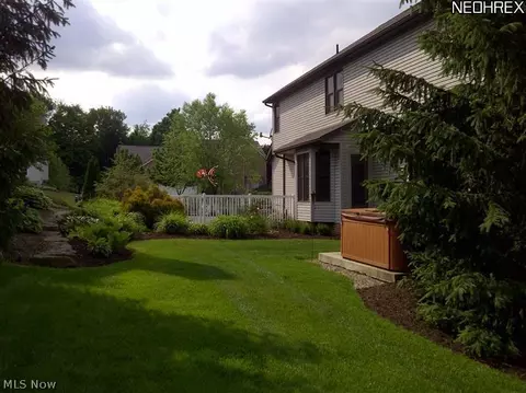 3132 Berwin Dr, Stow, OH 44224 photo 3
