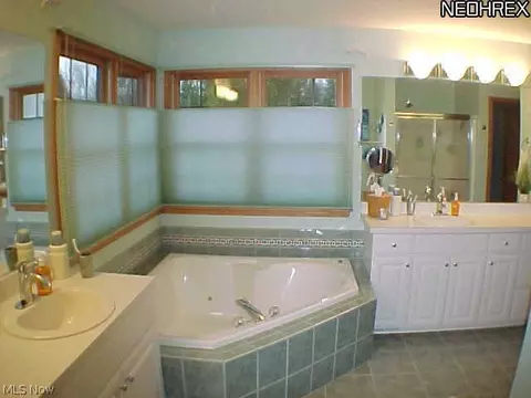 3132 Berwin Dr, Stow, OH 44224 photo 13