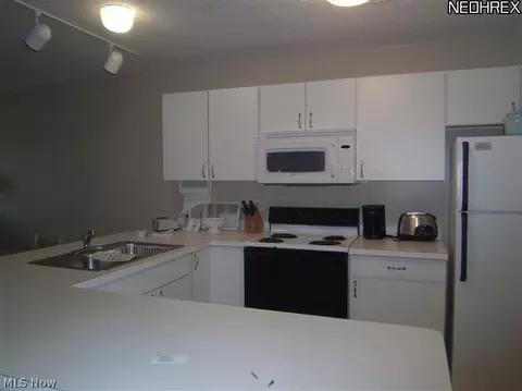 6035 Lake Rd #536, Ashtabula, OH 44004 photo 5