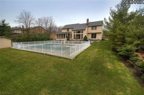 32560 Shadowbrook Dr, Solon, OH 44139 photo 24