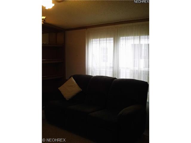 65 Cedarwood, Beloit, OH 44609 photo 5