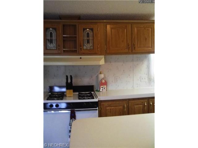 65 Cedarwood, Beloit, OH 44609 photo 2