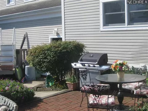 150 Rocky Ledge Dr, Struthers, OH 44471 photo 11