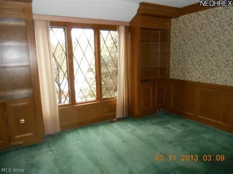 32485 Shadowbrook Dr, Solon, OH 44139 photo 6