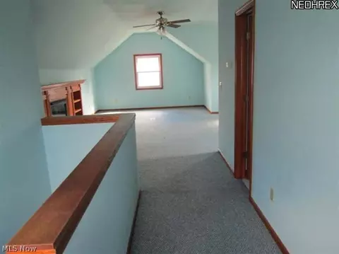 2100 Cramer Ave, Akron, OH 44312 photo 12