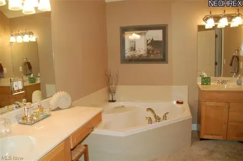 703 Kingfisher Ct, Huron, OH 44839 photo 15