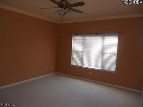 5645 Clingan Rd #22-D, Struthers, OH 44471 photo 14