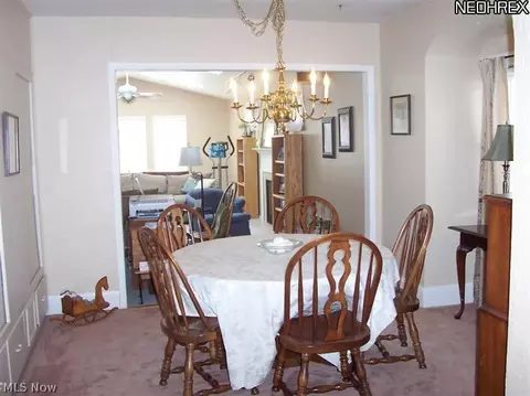 136 Wilson St, Struthers, OH 44471 photo 5
