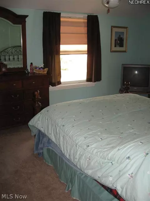 28518 Forest Rd, Willowick, OH 44095 photo 18