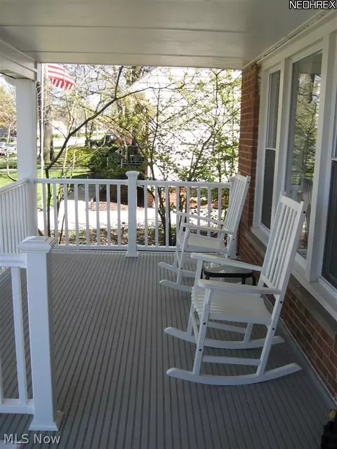 28518 Forest Rd, Willowick, OH 44095 photo 8