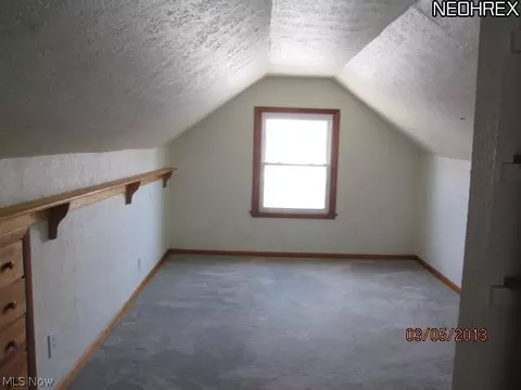 612 Eastern Heights Blvd, Elyria, OH 44035 photo 8