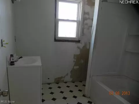 1618 Thomas St, Sandusky, OH 44870 photo 10