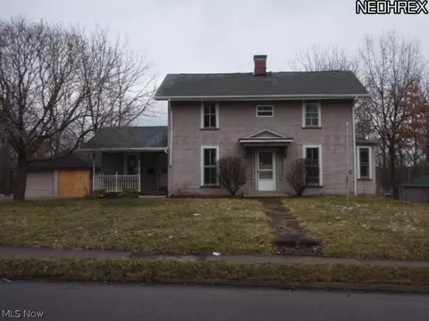 179 Elm St, Struthers, OH 44471 photo 1