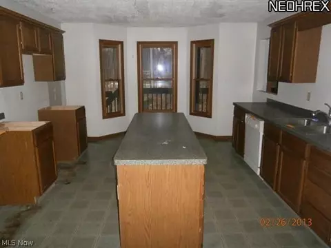 7559 Lanese Dr, Windsor, OH 44099 photo 6