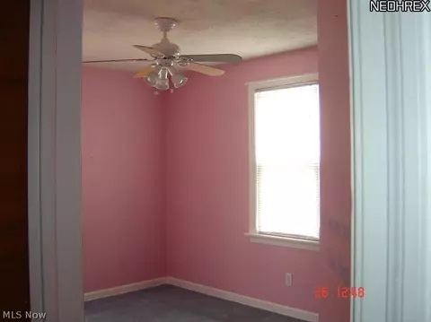 631 Como St, Struthers, OH 44471 photo 13