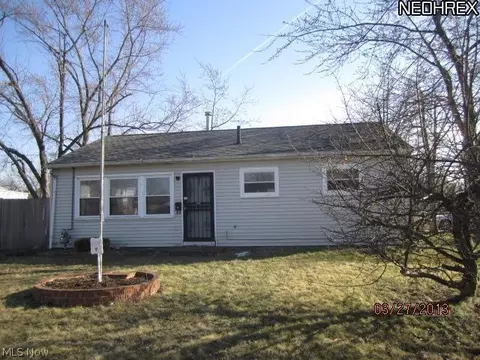 2554 E 42 St, Lorain, OH 44055 photo 1