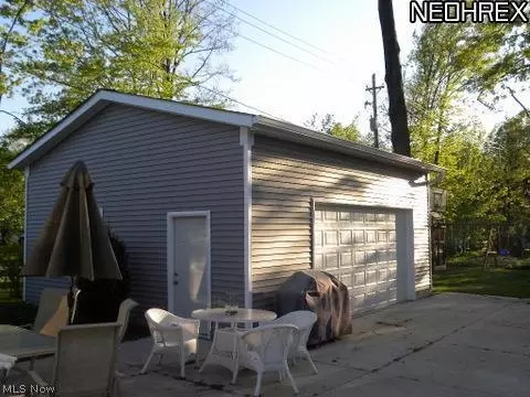 4846 Willoughcroft Rd, Willoughby, OH 44094 photo 2