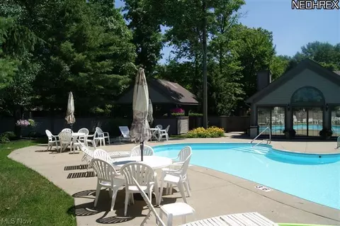 1213 Red Tail Hawk Ct #2, Boardman, OH 44512 photo 13