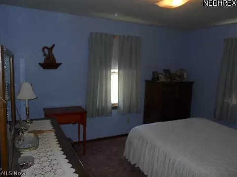 384 Como Ave, Struthers, OH 44471 photo 14