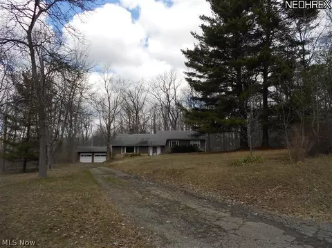 9772 Chardon Rd, Chardon, OH 44024 photo 1