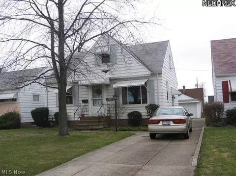 1832 E 294 St, Wickliffe, OH 44092 photo 1