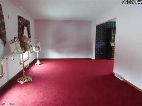 7661 Buchanan Dr, Boardman, OH 44512 photo 10