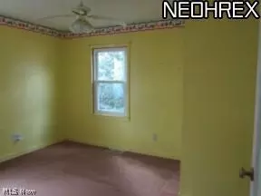 327 Hyde Ave, Niles, OH 44446 photo 9
