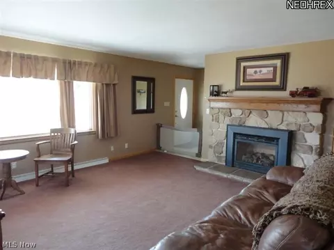552 Darrow Rd, Akron, OH 44305 photo 11