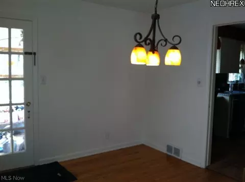 650 Ecton Rd, Akron, OH 44303 photo 13