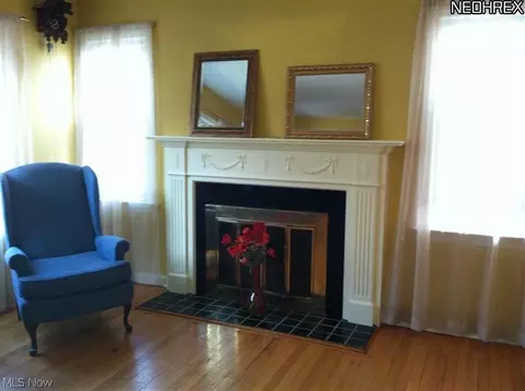 650 Ecton Rd, Akron, OH 44303 photo 8