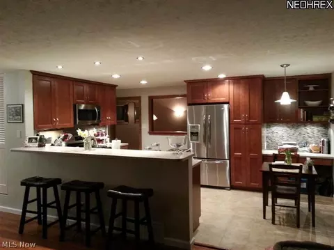 248 Thomas Ave, Munroe Falls, OH 44262 photo 3