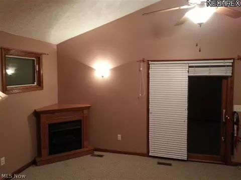 248 Thomas Ave, Munroe Falls, OH 44262 photo 6