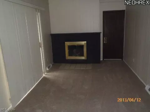 6482 State Rd #E12, Parma, OH 44134 photo 3