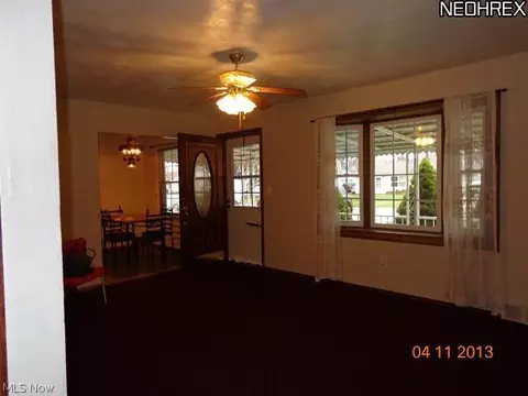 861 Oak St, Elyria, OH 44035 photo 7
