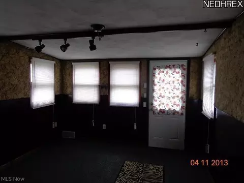 861 Oak St, Elyria, OH 44035 photo 11