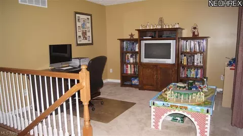 4149 Whitestone Rd, Kent, OH 44240 photo 6