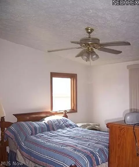 149 Valley Forge Cir, Elyria, OH 44035 photo 13
