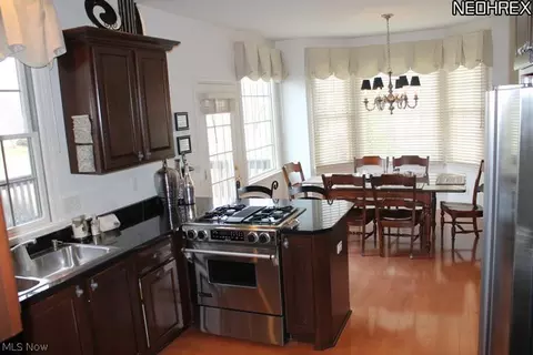 511 Wexford Dr, Huron, OH 44839 photo 9