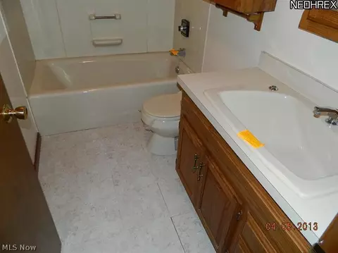 34855 Aurora Rd, Solon, OH 44139 photo 12