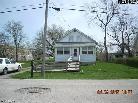 37224 Code Ave, Willoughby, OH 44094 photo 5