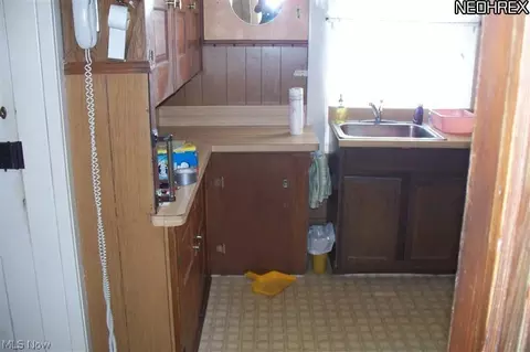 250 Drummond Ave, Hubbard, OH 44425 photo 10