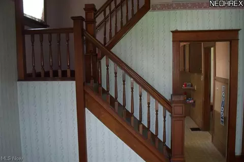 250 Drummond Ave, Hubbard, OH 44425 photo 5
