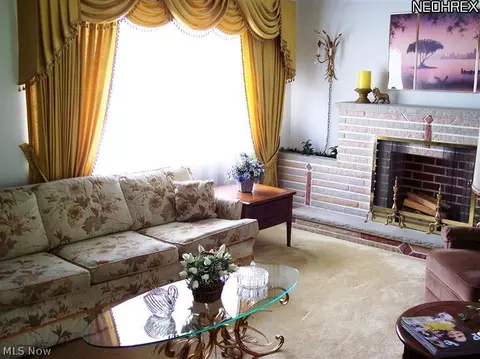 33700 Arthur Rd, Solon, OH 44139 photo 4