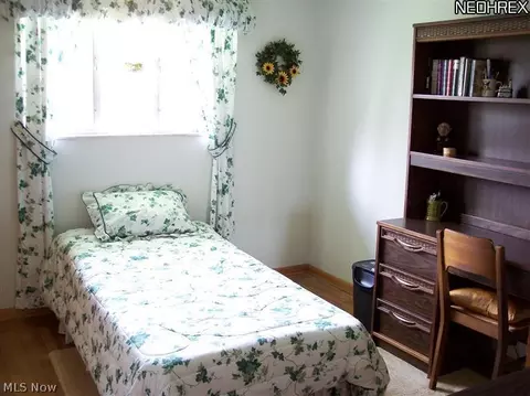 33700 Arthur Rd, Solon, OH 44139 photo 11